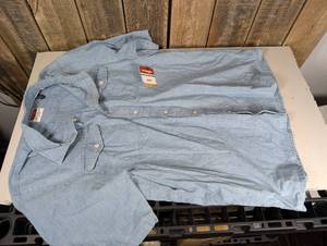 Wrangler - Relaxed Fit Shirt, Large