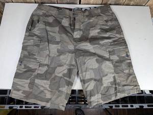 Iron Co.- Twill Camo Cargo Shorts, Size 34