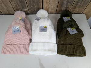 Pom Beanies - 6 ct, One Size, (2 green, 2 white, 2 pink)