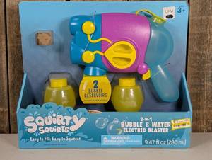 Squirty Squirts 2-in-1 Bubble & Water Electric Blaster