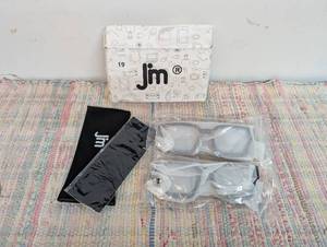 Square Reading Glasses for Women Men, Oversized Rectangle Spring Hinge Bifocals