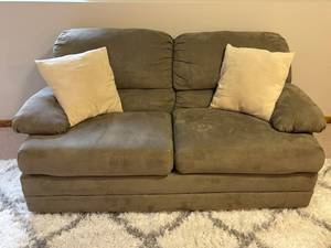 Sofa with Two Toss Cushions