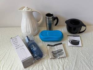 Tupperware Micro Pitcher 1 Qt1 L, 25 oz Tritan Bottle, Breakfast Maker, Travel Mug, Ceramic Pitcher