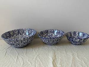 Speckled Ceramic Bowls Made in Japan (Lot of 3)