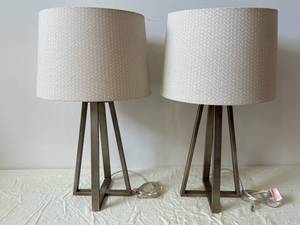 Pair of Chevron-Pattern Drum Shade Table Lamps on Metal Tripod Bases