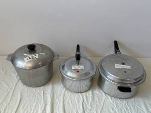 Wagner Ware Magnalite & Mirro Aluminum Assorted Pots & Lids