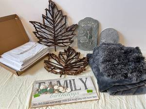 AmazonBasics Assorted Home Decor - Welcome Signs, Twig Wreaths, Gray Throw & Pillow Covers