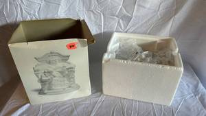 Department 56 Needles Tree Farm North Pole Series Snow Village House & Porcelain (Lot of 2)