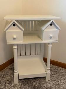 Style 91-0653-5 Childs Desk with Birdhouse-Style Drawers