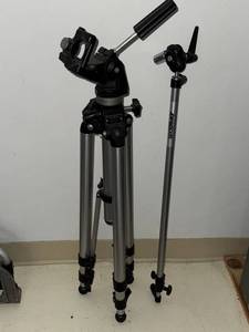 Bogen 30303 Professional Tripod w Pan Tilt Head & Westcott Stand