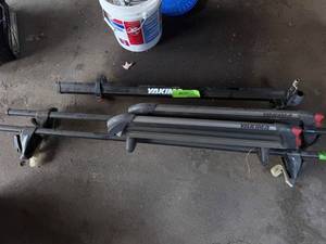 Yakima Roof Rack Lot Bike Carrier Ski Snowboard Mounts Crossbars