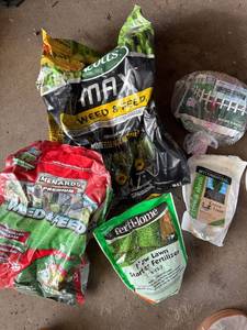 Mixed Lawn Care Lot Scotts Menards Fertilizer Seed Weed Feed Partial