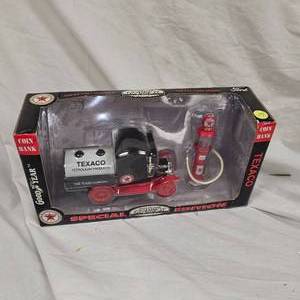 Texaco Coin Bank, New in Box