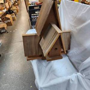 Bird House Caondo, out of Cedar, As New