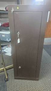 8-12 Gun Safe, Approx 21Wide,55 Tall, and 10 Deep with Dual Locks