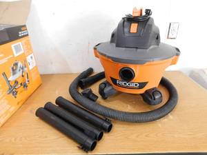 RIDGID 6 Gal. 3.5 Peak HP NXT Shop Vacuum HD0600 Wet Dry Vac with, Hose, Wands and 3 Accessories