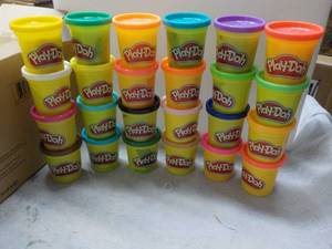 Hasbro box of 24 Tubs of Modeling C...