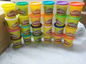 Hasbro box of 24 Tubs of Modeling C...