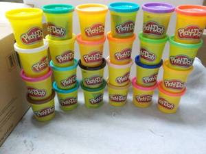 Hasbro box of 24 Tubs of Modeling C...