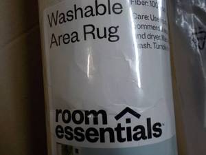 Room Essentials Washable 4 ft x 5 ....