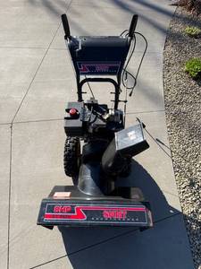 Spirit Snowthrower 8 HP - 27-Inch Path - Model 270-3004