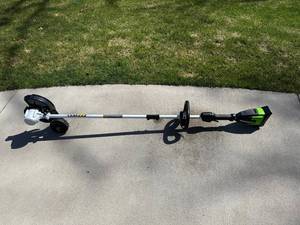 Greenworks 40V Cordless String Trimmer - 4.0Ah Battery & Charger Included