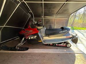 2007 Red Polaris 600 IQ Cleanfire Snowmobile - trailer NOT included