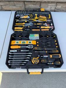 DEKO Tool Set - Pliers, Level, Tape Measure & Socket Set