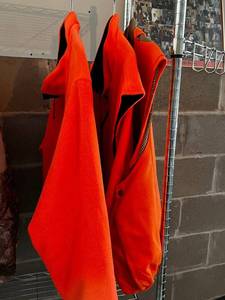 Dunns Since 1950 Orange Quilted Zip-Up Jacket - Size XL & 2 Additional Vests
