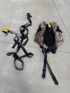 Hunter Safety System Tree Stand Harness - LXL with Tether Strap & PrimarySecondary Straps