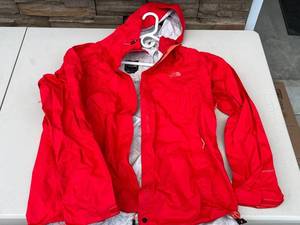 North Face Womens HyVent Jacket - Waterproof Shell, Size XL