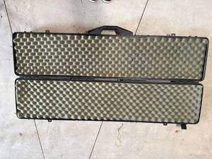 CONTICO 52-Inch Hard Case With Egg-Crate Foam Interior