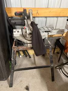 Craftsman 10-Inch Compound Miter Saw - Model No. 137.242760, 120V