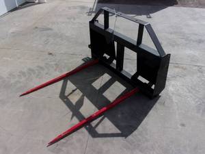 Landhoner Bale Spear- Skid Steer