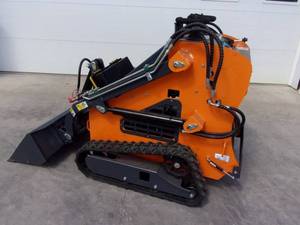 Landhoner Mini Skid Steer Loader  ME380 Orange