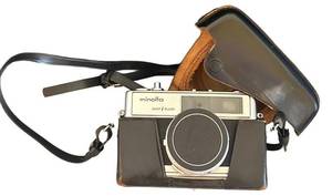 MB - Minolta Hi-Matic 9 Easy Flash 35mm Rangefinder Camera with Leather Case