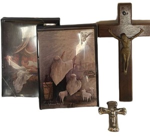 K - Religious Figure Crucifix -, Christmas Cards and Sculpture