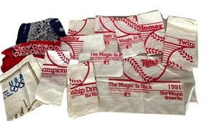 MB - Star Tribune Homer Hanky Twins Bandana - Official MLB Memorabilia (19871991)