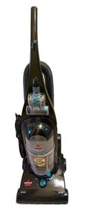 LL - Bissell CleanView Helix Upright Vacuum with Turbo Brush - 12-Amp