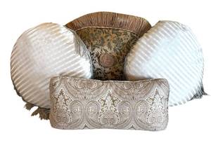 LR - Set of 4 Accent Throw Pillows