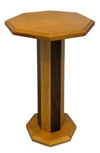 MB - Vintage Wooden Pedestal