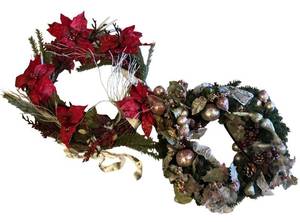 LL - Two Festive Wreaths