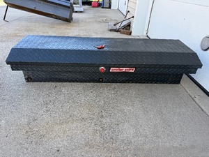 Weather Guard Side Mount Truck Box Locking with Keys Model 178-6-03