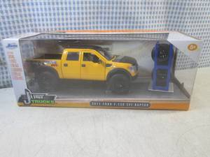 (BS) Jada Just Trucks 2011 Ford F-1...