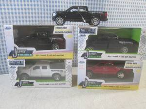 (CSB) 5 Die-Cast 2011 Ford F-150 SV...