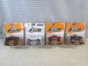 (G-1) 4 Jada Trucks Diecast Trucks ...