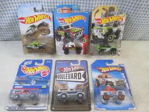 (EC1) 6 Hot Wheels Ford Broncos in ...