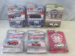 (BSB) 6 Assorted Die-Cast Ford Bron...