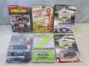 (BSB) 6 Assorted Die-Cast Ford Bron...