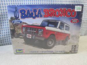 (BS) Revell Ford Baja Bronco Plasti...